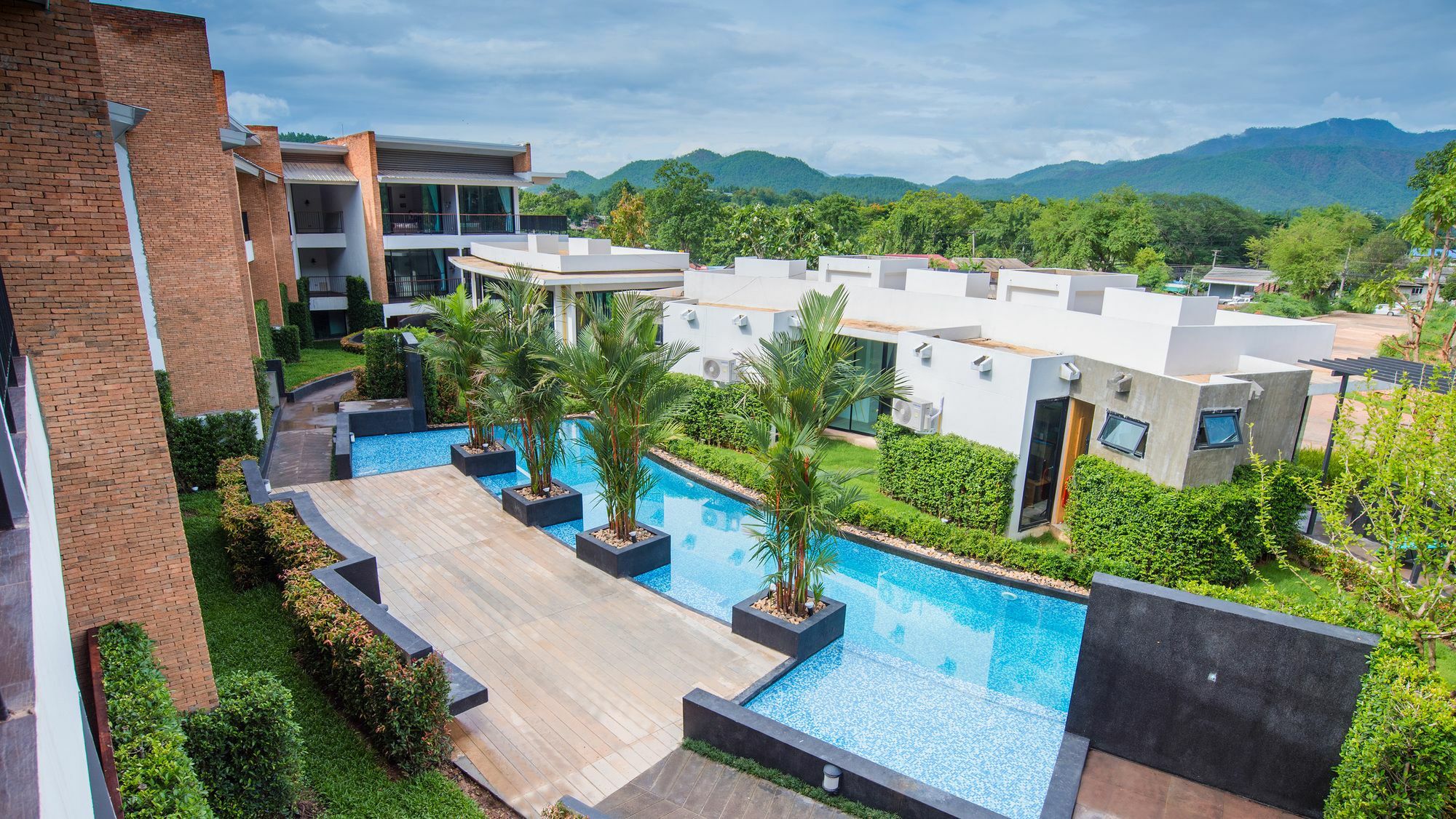 B2 Mae Hong Son Premier Hotel Eksteriør billede